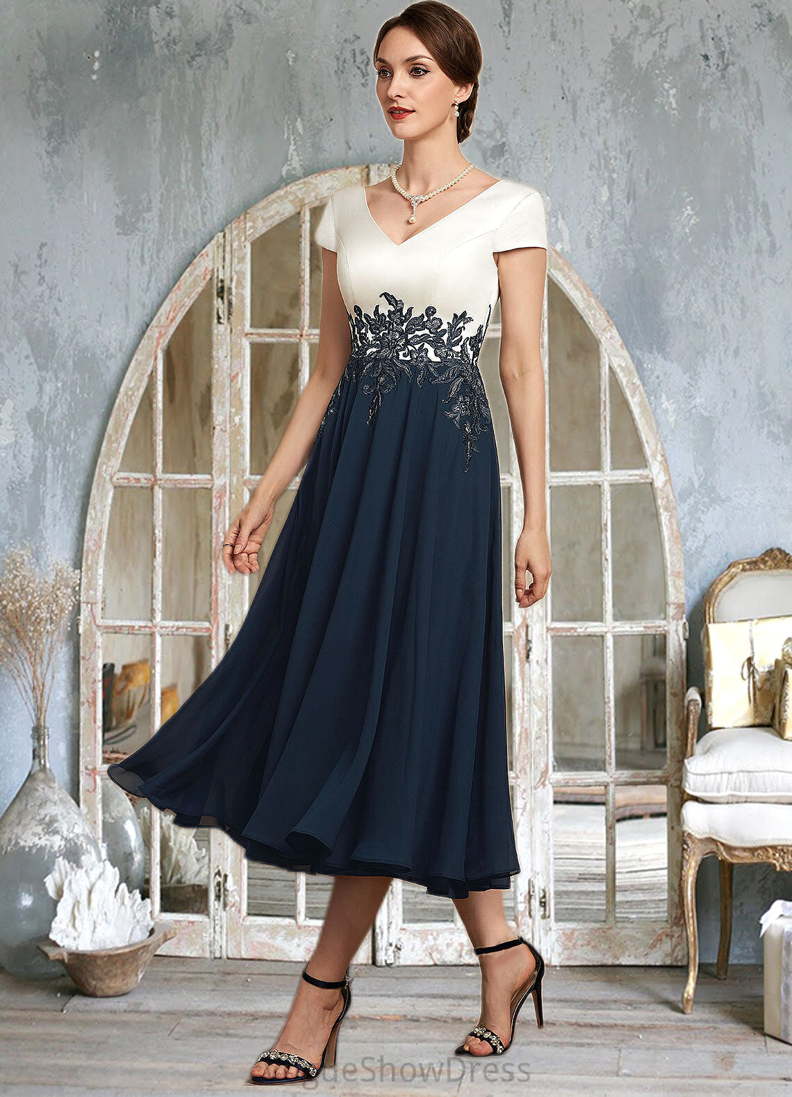 Yareli A-Line V-neck Tea-Length Chiffon Lace Mother of the Bride Dress DL126P0014539