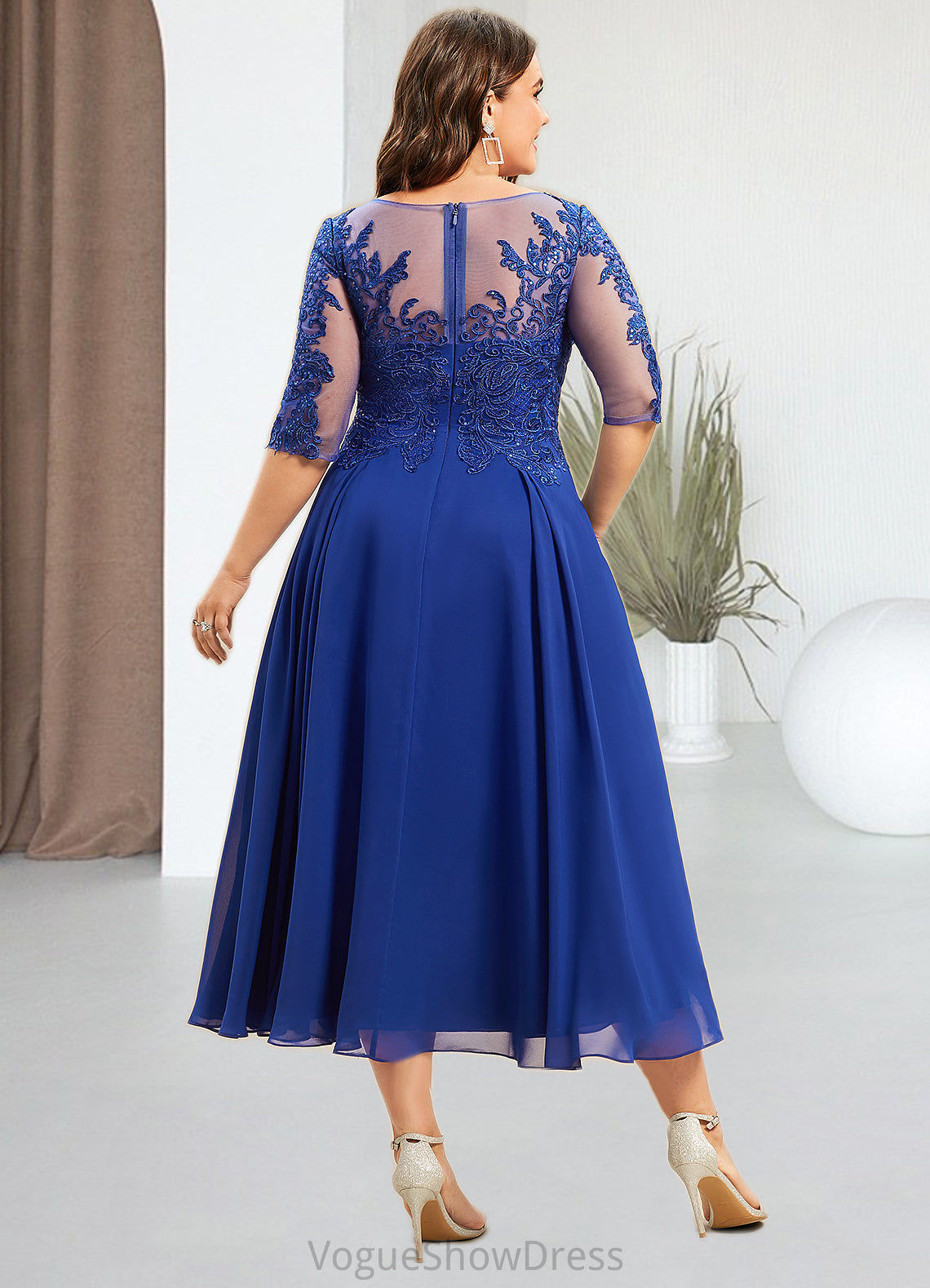 Susie A-Line Scoop Neck Tea-Length Chiffon Lace Mother of the Bride Dress With Sequins DL126P0014565