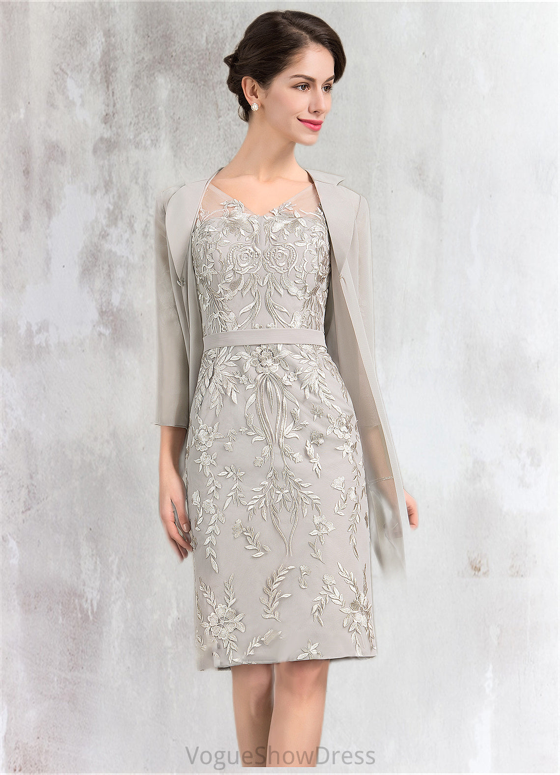 Nathalia Sheath/Column V-neck Knee-Length Lace Mother of the Bride Dress DL126P0014570