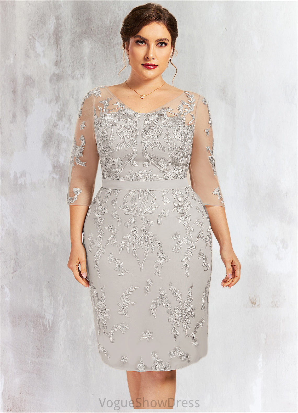 Nathalia Sheath/Column V-neck Knee-Length Lace Mother of the Bride Dress DL126P0014570