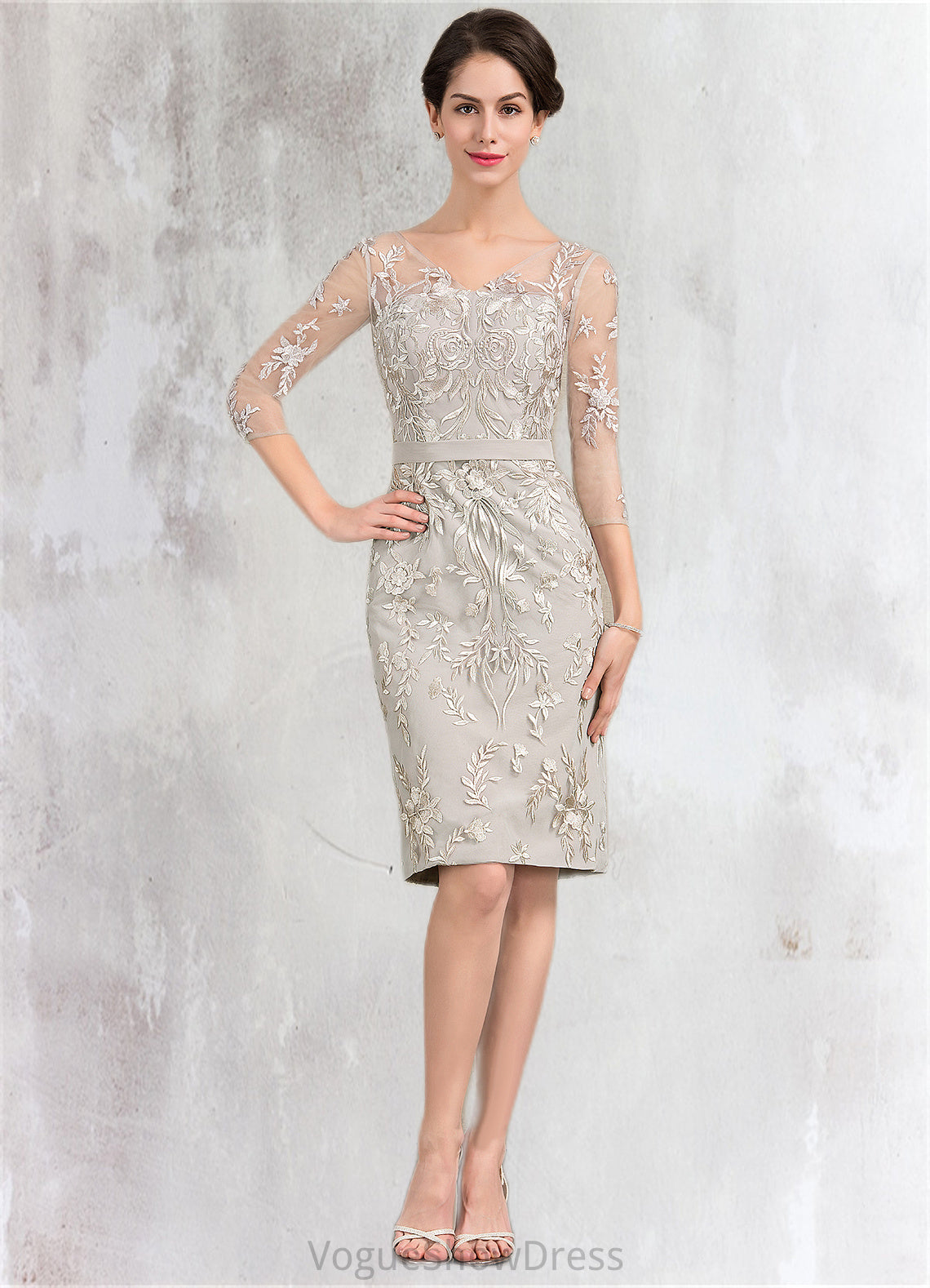 Nathalia Sheath/Column V-neck Knee-Length Lace Mother of the Bride Dress DL126P0014570