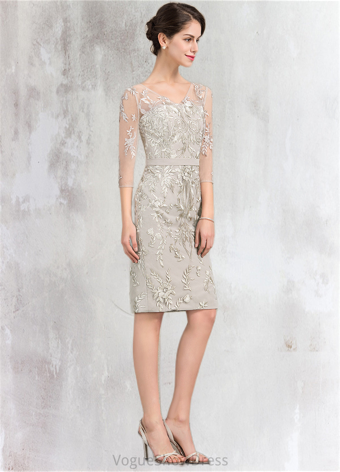 Nathalia Sheath/Column V-neck Knee-Length Lace Mother of the Bride Dress DL126P0014570