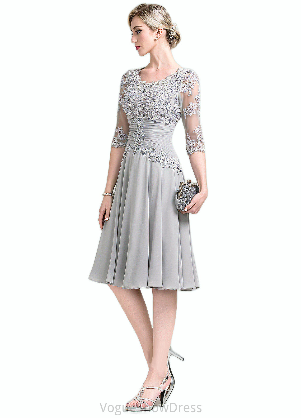 Amara A-Line Scoop Neck Knee-Length Chiffon Mother of the Bride Dress With Ruffle Appliques Lace DL126P0014715