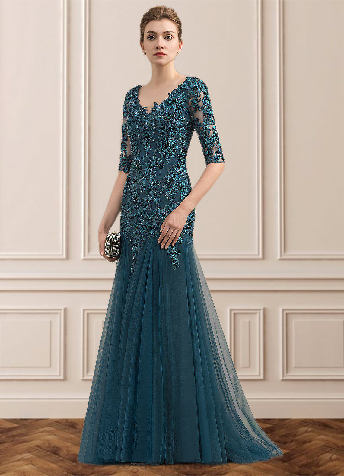 Clare Trumpet/Mermaid V-neck Sweep Train Tulle Lace Mother of the Bride Dress With Beading Sequins DL126P0014804