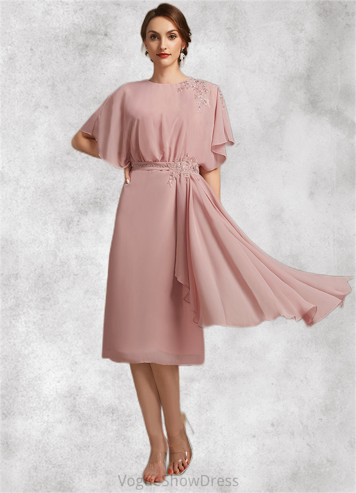 Eva Sheath/Column Scoop Neck Knee-Length Chiffon Mother of the Bride Dress With Appliques Lace DL126P0014829