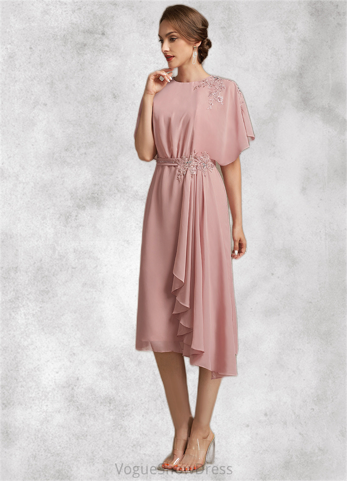 Eva Sheath/Column Scoop Neck Knee-Length Chiffon Mother of the Bride Dress With Appliques Lace DL126P0014829