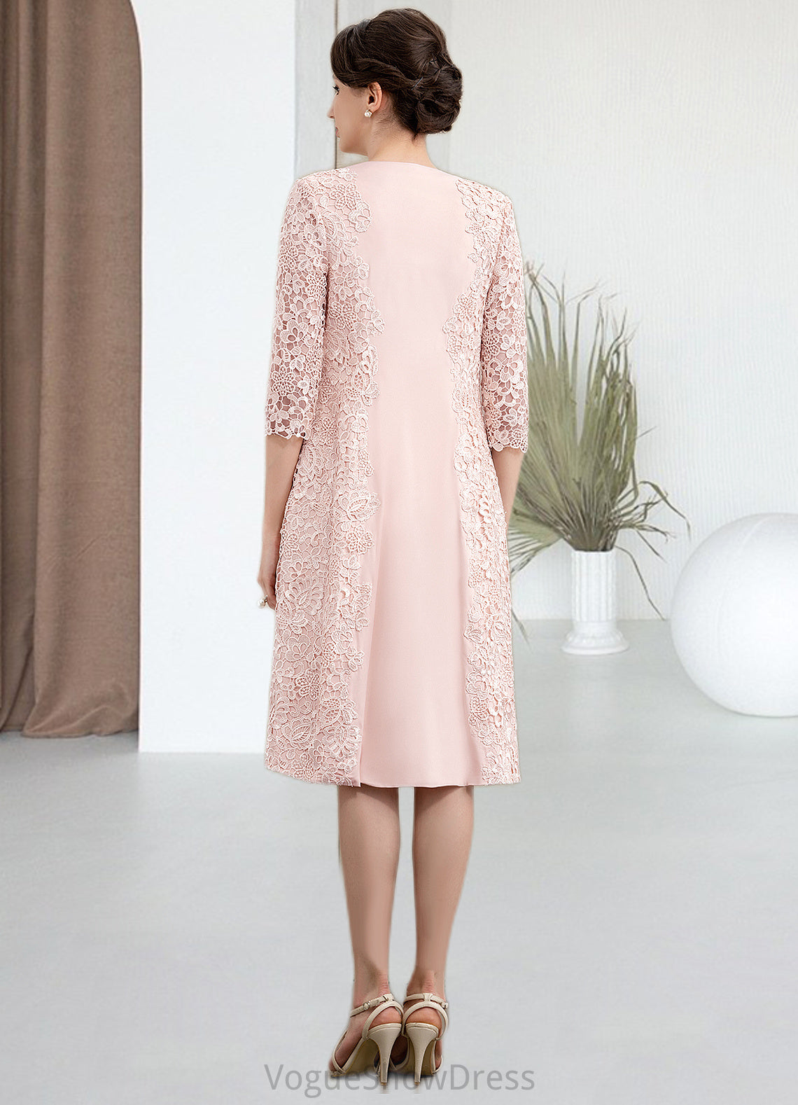 Mariyah Sheath/Column Scoop Neck Knee-Length Lace Stretch Crepe Mother of the Bride Dress DL126P0014843