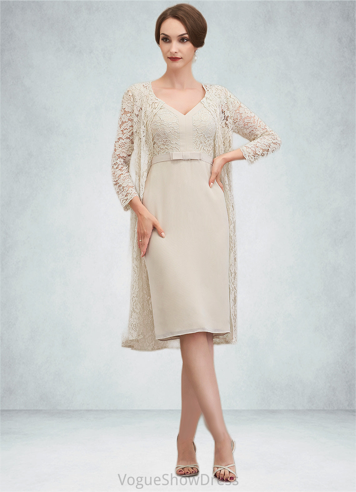 Phoebe Sheath/Column V-neck Knee-Length Chiffon Lace Mother of the Bride Dress With Bow(s) DL126P0014924