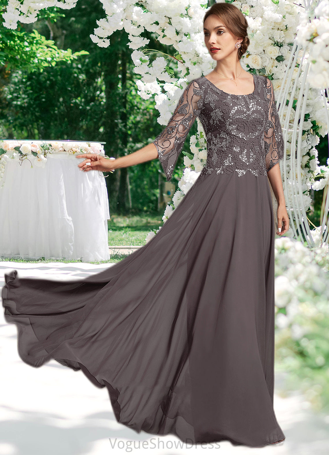 Giuliana A-Line Scoop Neck Floor-Length Chiffon Lace Mother of the Bride Dress With Beading Sequins DL126P0015036