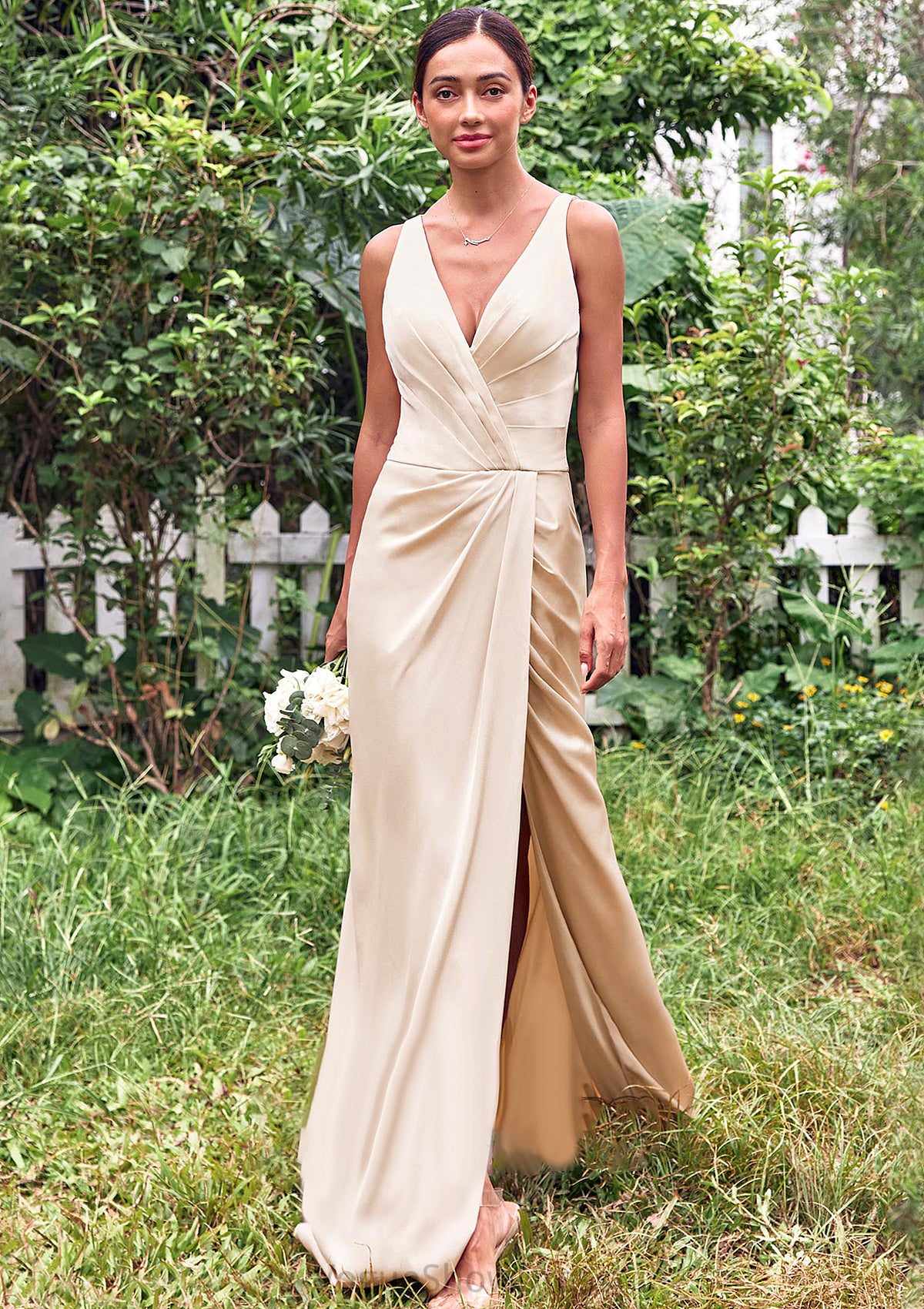 Trumpet/Mermaid V Neck Sleeveless Floor-Length Stretch Satin Bridesmaid Dresses with Pleated Split Sherlyn DLP0025255