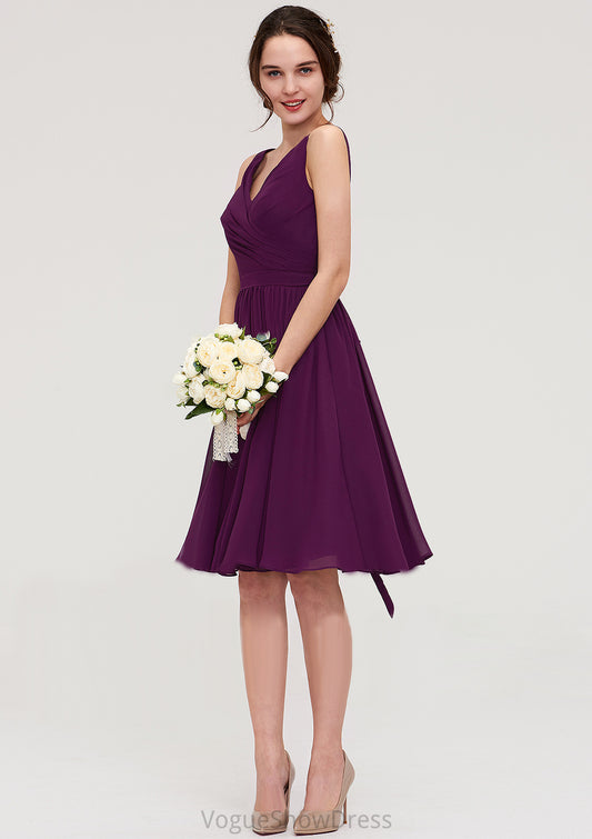 Sleeveless V Neck Chiffon A-line/Princess Knee-Length Bridesmaid Dresses With Pleated Lauryn DLP0025401