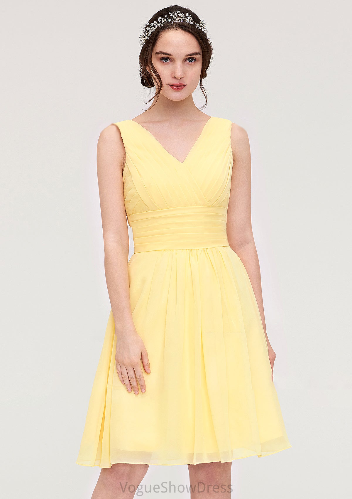 V Neck Sleeveless A-line/Princess Chiffon Knee-Length Bridesmaid Dresses With Pleated Cara DLP0025414