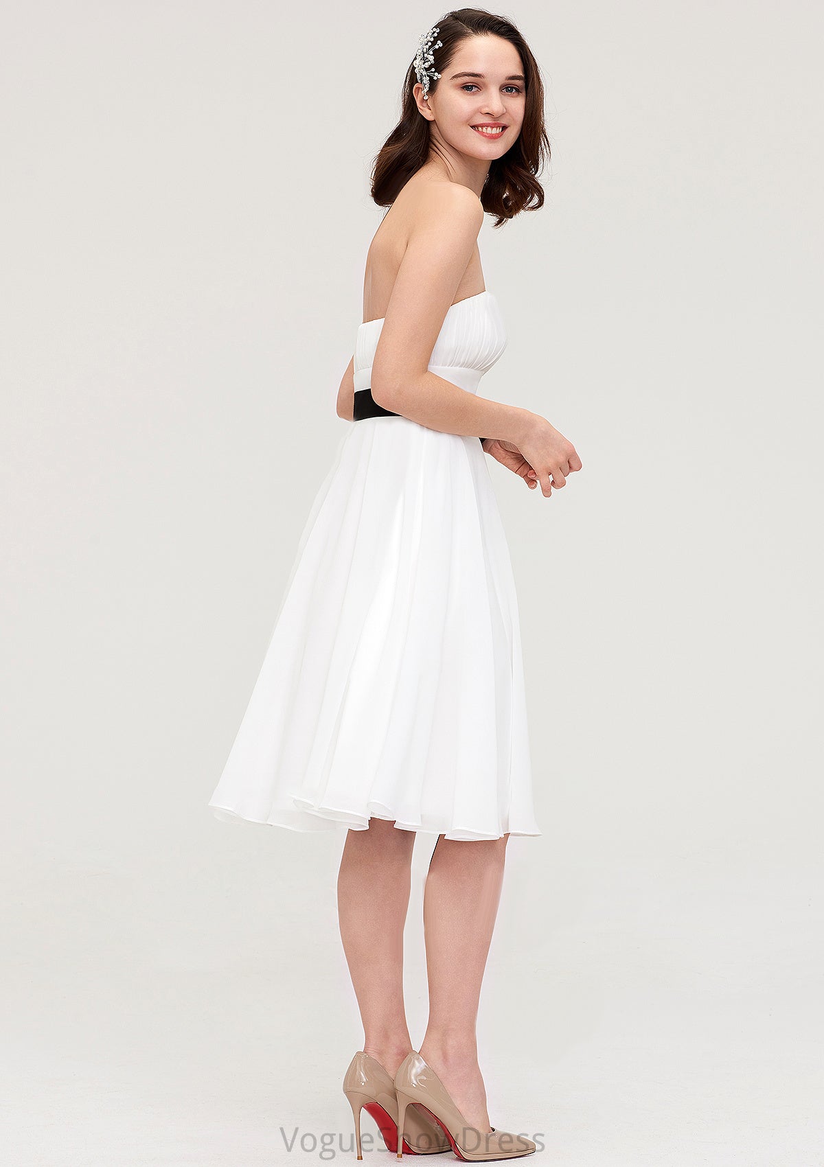 Strapless Sleeveless Knee-Length Chiffon A-line/Princess Bridesmaid Dresses With Pleated Sashes Leilani DLP0025436