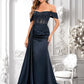 Shelby Trumpet/Mermaid Off the Shoulder Sweep Train Satin Prom Dresses With Sequins Appliques Lace DLP0025835