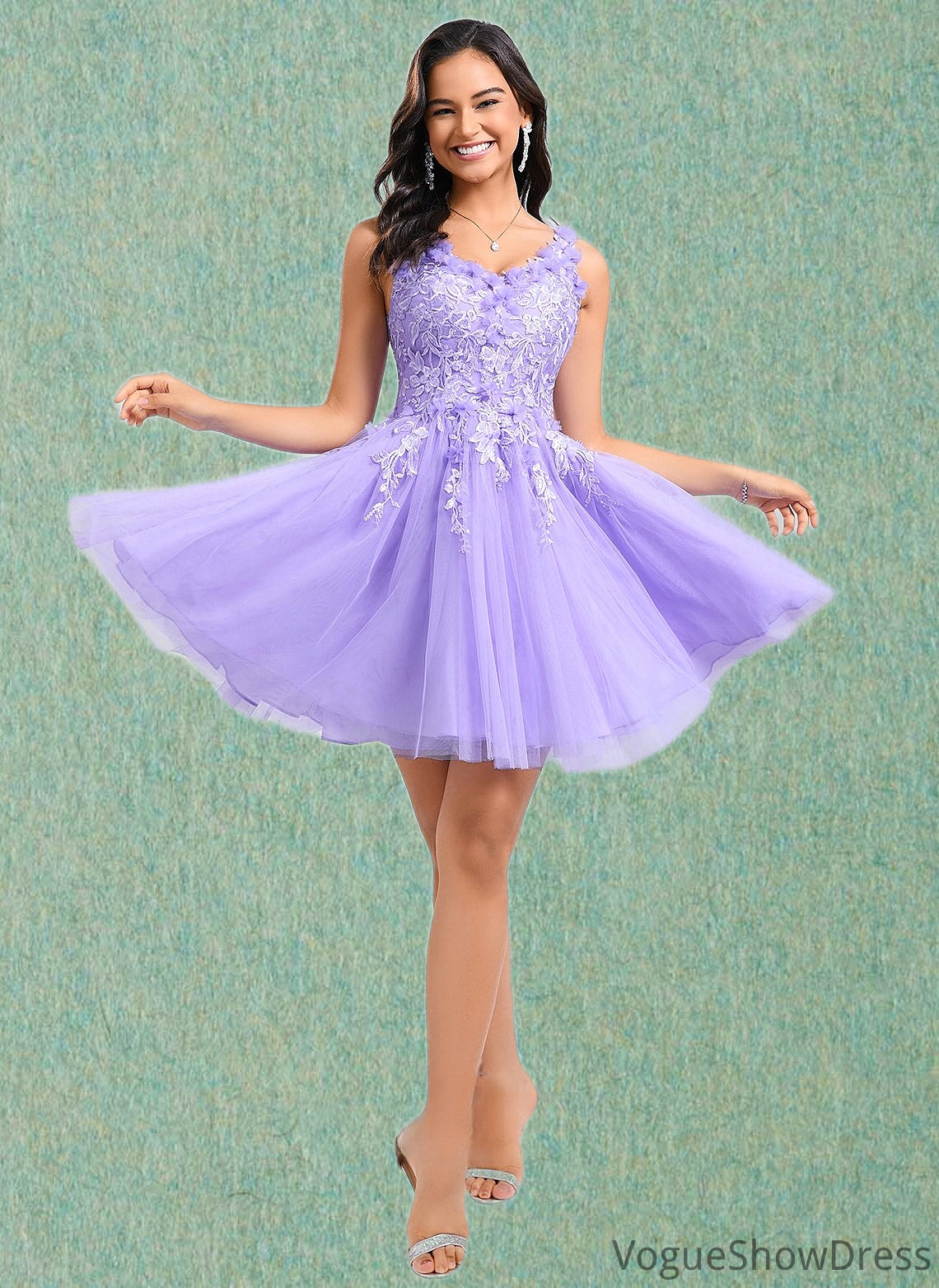 Diamond Ball-Gown/Princess V-Neck Short Lace Tulle Homecoming Dress With Flower DLP0025656