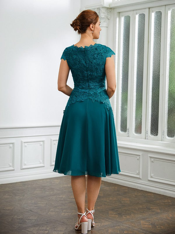 Pam A-Line/Princess Chiffon Ruched V-neck Short Sleeves Knee-Length Mother of the Bride Dresses DLP0020268