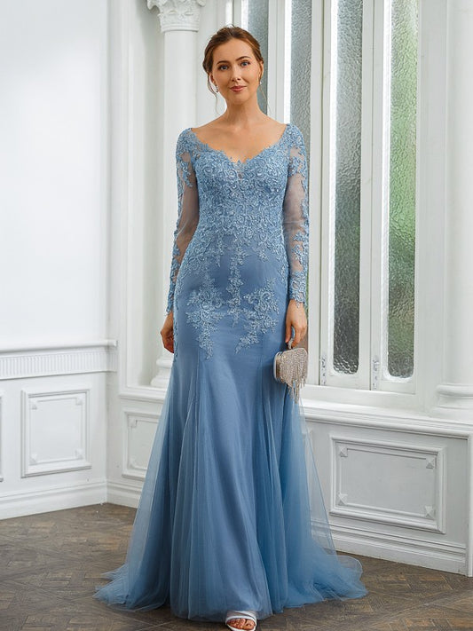 Emilia Sheath/Column Tulle Applique V-neck Long Sleeves Sweep/Brush Train Mother of the Bride Dresses DLP0020244