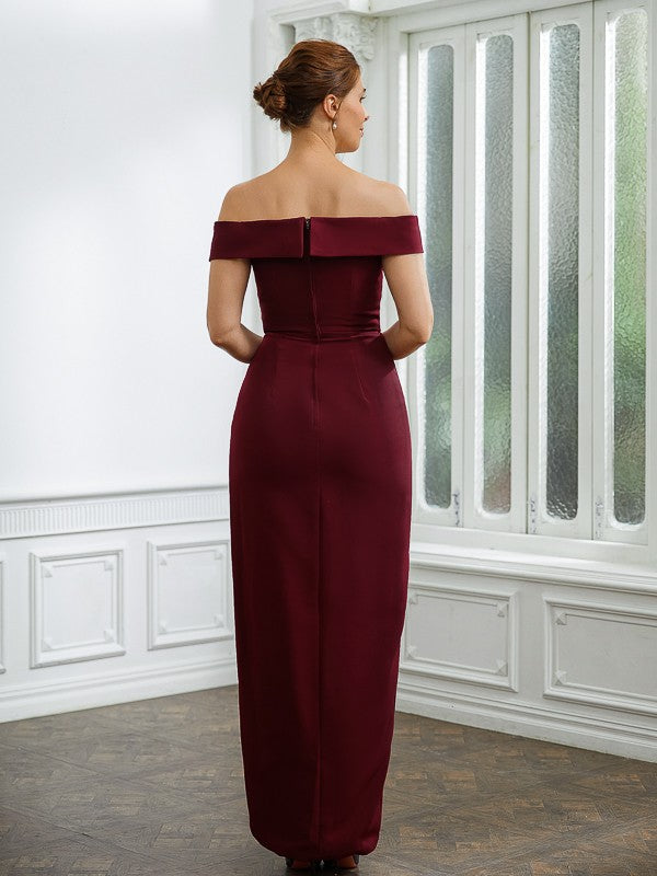 Lillian Sheath/Column Stretch Crepe Ruched Off-the-Shoulder Sleeveless Floor-Length Mother of the Bride Dresses DLP0020245