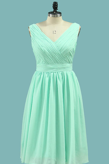 2024 Bridesmaid Dresses V Neck Chiffon With Ruffles A Line Knee Length