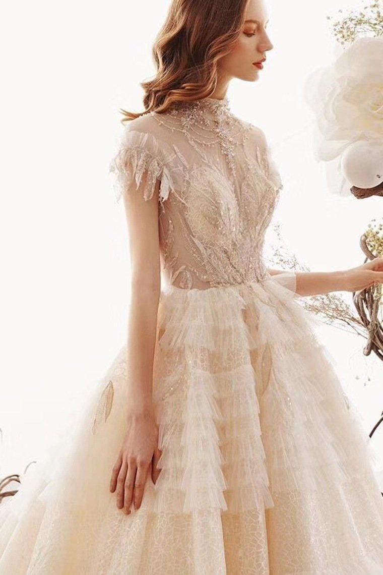 Ball Gown Wedding Dresses High Neck Top Quality Tulle Lace Up Back