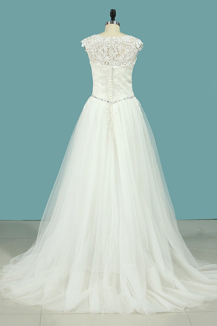 2024 Wedding Dresses Scoop Tulle With Applique And Ruffles Sweep Train