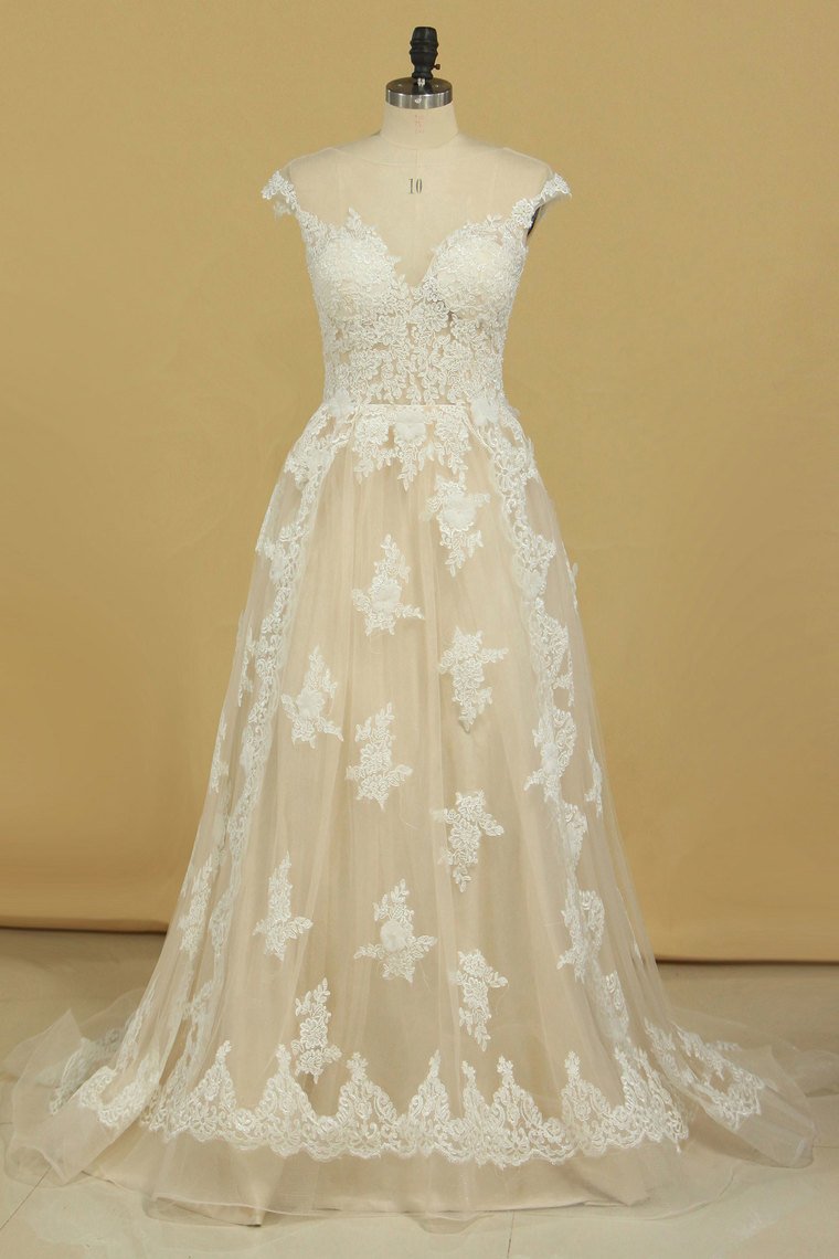 2024 Court Train Scoop  A Line Wedding Dresses Tulle With Applique