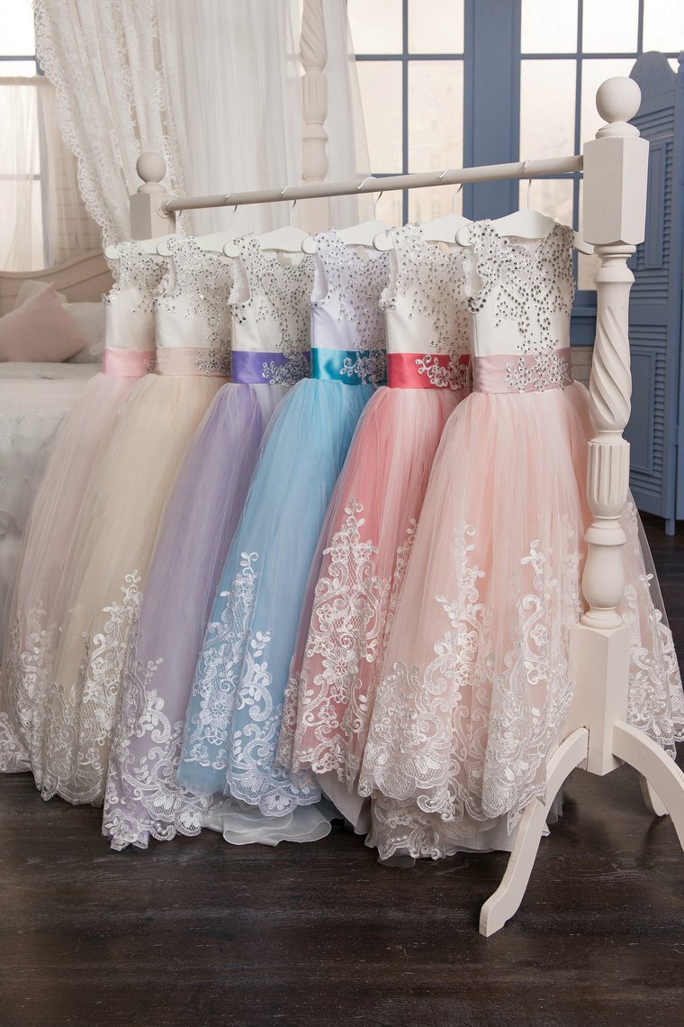 Flower Girl Dresses Scoop Ball Gown Tulle With Applique And Bow Knot