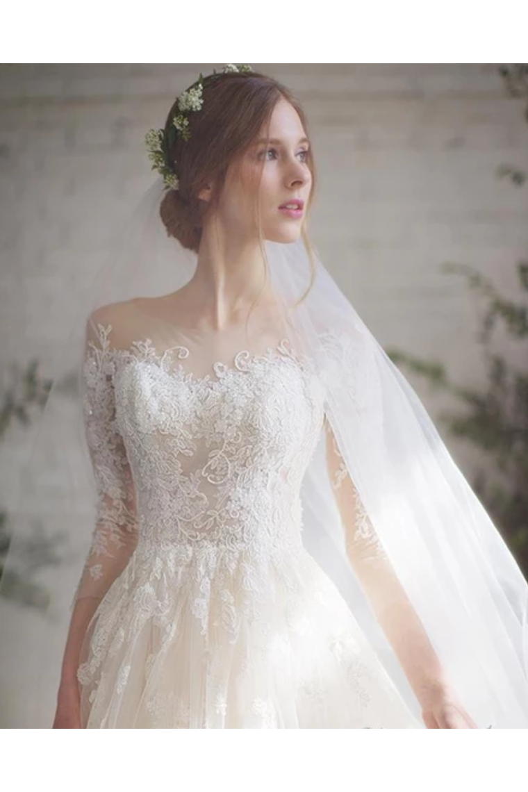 Wedding Dress With 3/4 Sleeves And Appliques Illusion Neckline