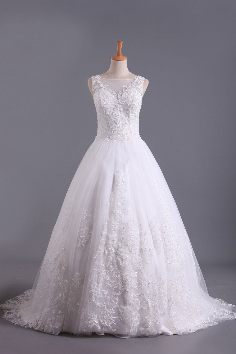 2024 Hot Bateau Wedding Dresses A Line Tulle With Applique