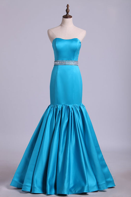 2024 Sweetheart Mermaid Prom Dresses With Beading Floor-Length