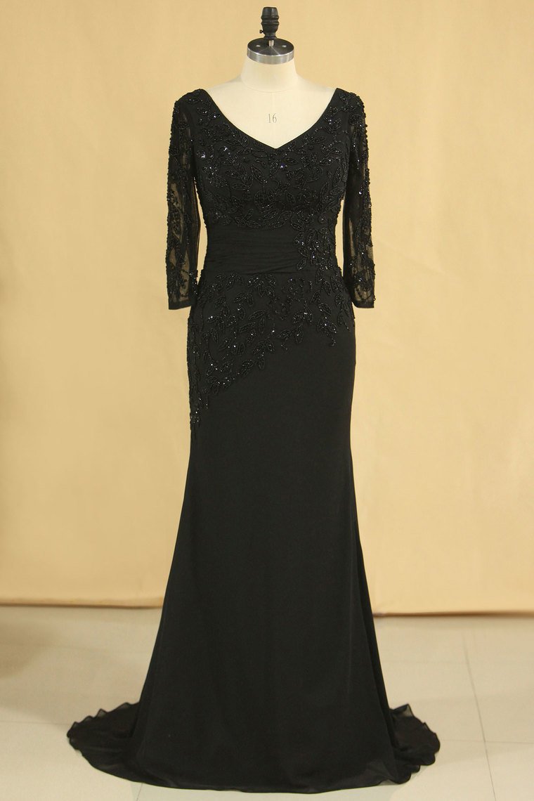 2024 Black Mother Of The Bride Dresses V Neck Chiffon With Beads 3/4 Length Sleeve