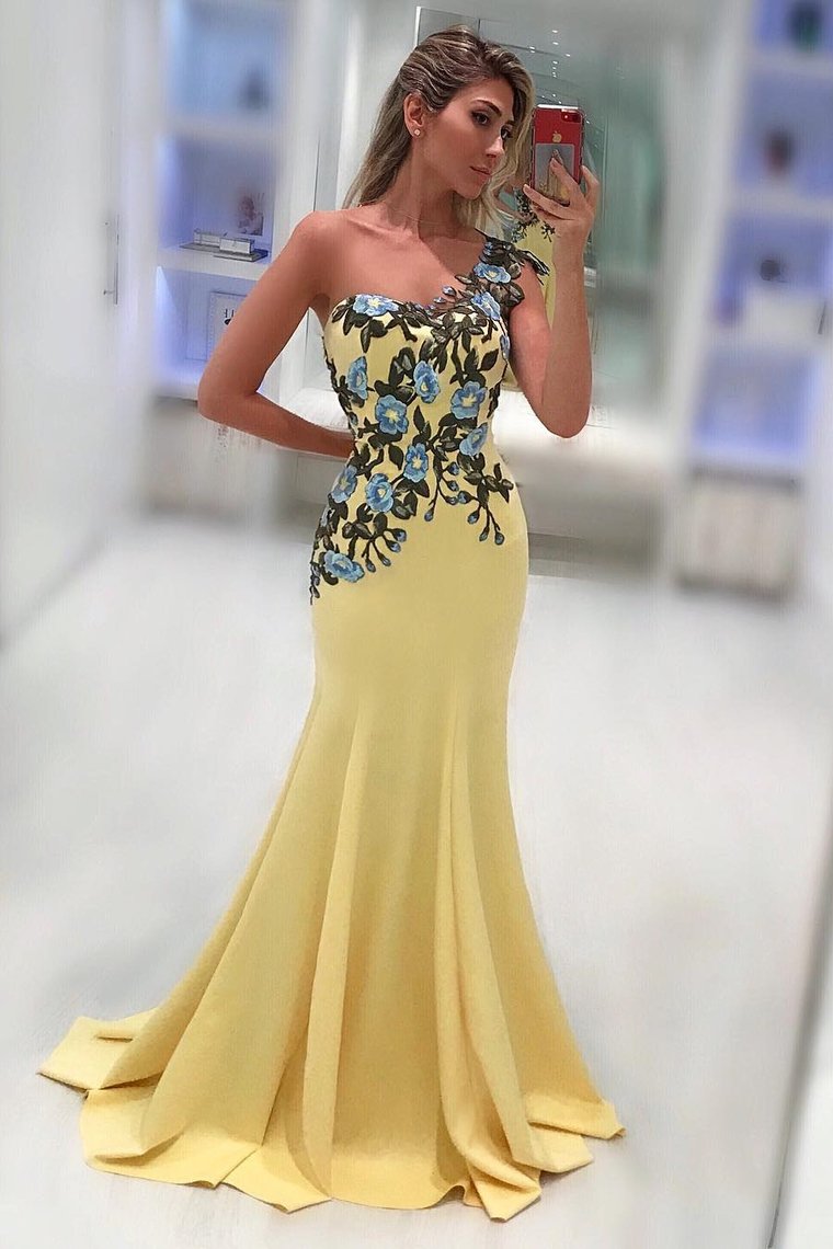 2024 One Shoulder Mermaid Spandex Prom Dresses With Applique Sweep Train