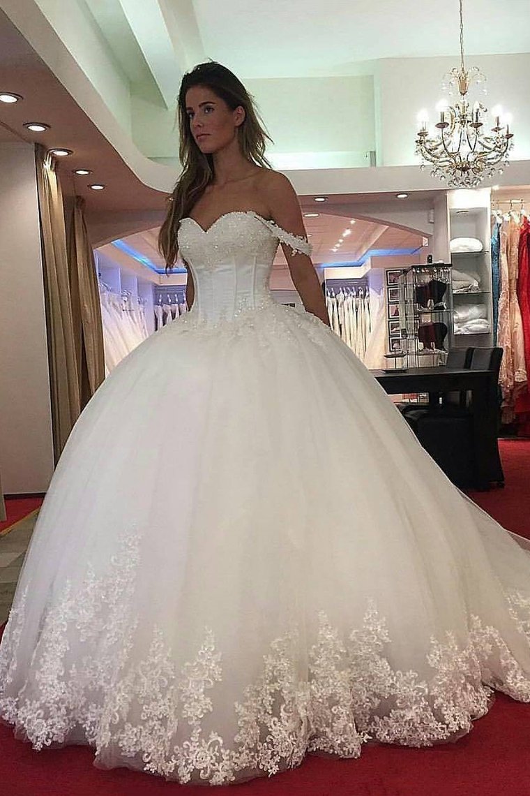 2024 Elegant Off The Shoulder Tulle Wedding Dresses With Appliques