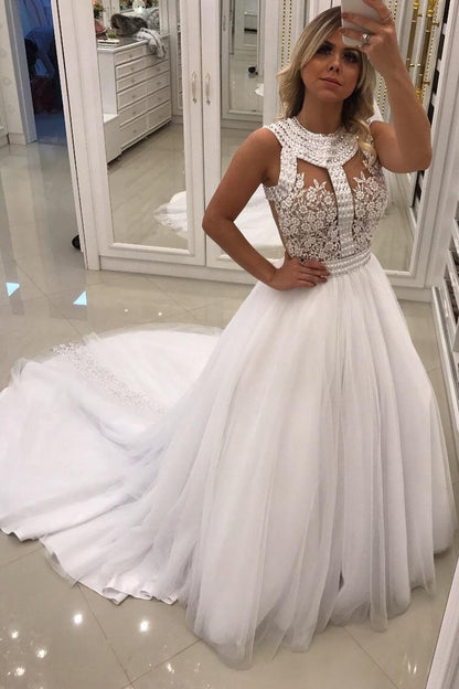 2024 A Line Scoop Wedding Dresses Tulle With Applique And Beads Court Train