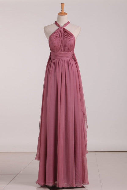 2024 Halter Ruched Bodice Bridesmaid Dresses A Line Chiffon Floor Length