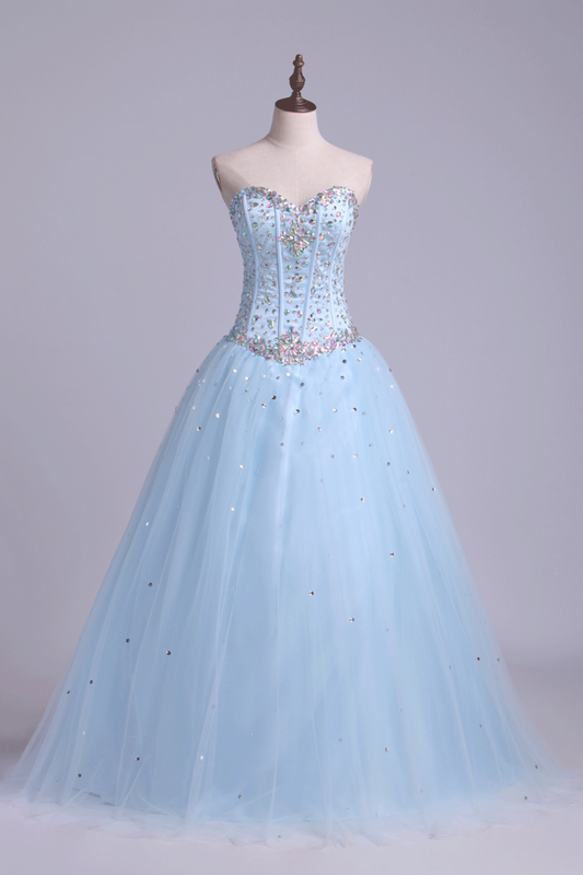 Sweetheart Beaded Bodice Quinceanera Dresse Tulle Floor Length