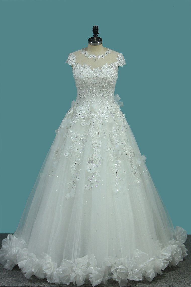 Top Quality Lace Ball Gown Cap Sleeve Wedding Dresses With Applique & Beading Floor Length