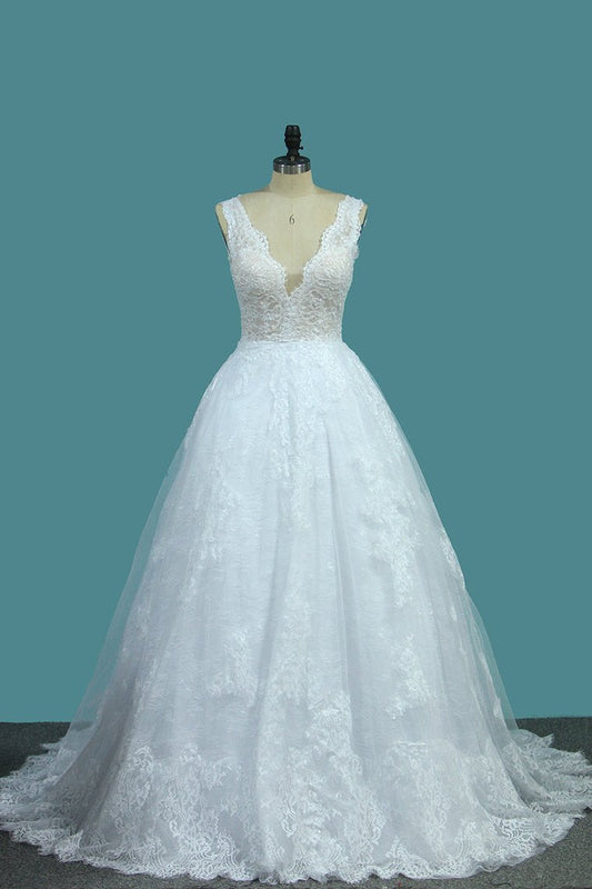 A Line Lace V Neck Wedding Dresses With Applique Open Back Court Train