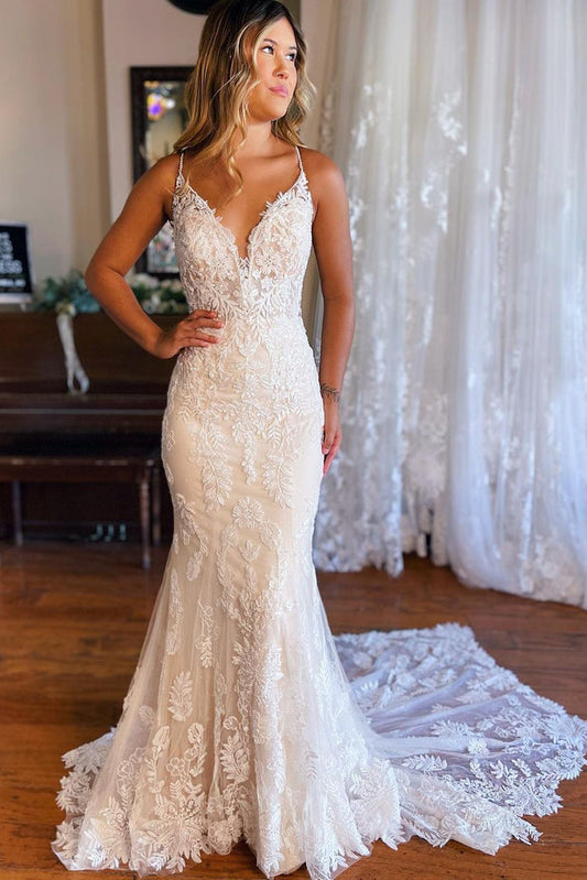 Elegant Mermaid V Neck Lace Wedding Dresses with Appliques