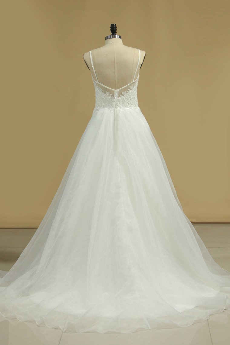 Spaghetti Straps A Line Wedding Dresses Organza With Applique