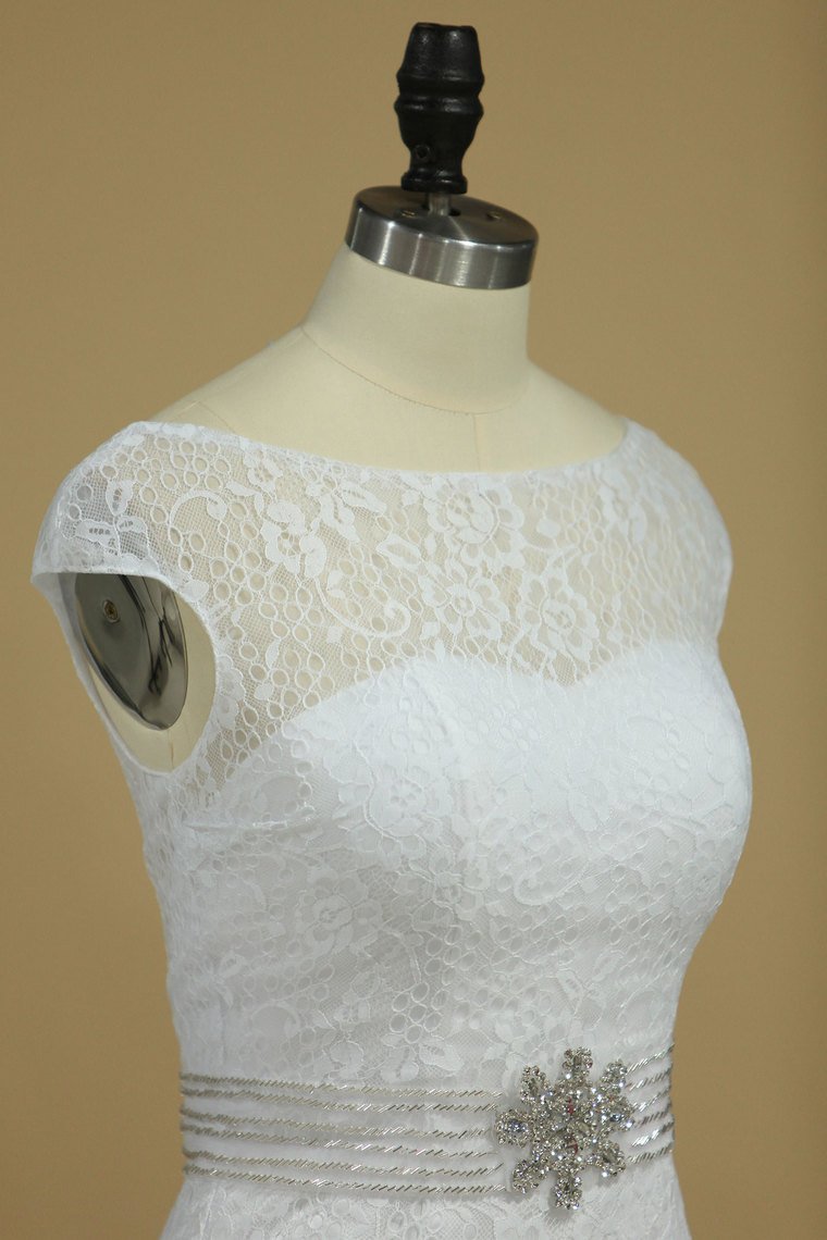 Scoop Cap Sleeves Mermaid Wedding Dresses Beaded Waistband Lace