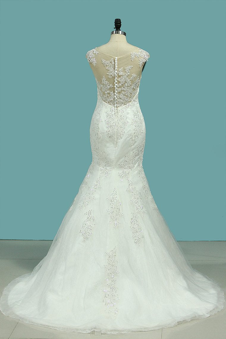 2024 Mermaid Wedding Dresses Tulle Scoop With Applique And Beads Court Train