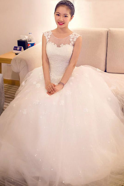 2024 Scoop Wedding Dresses A Line Tulle With Applique Court Train