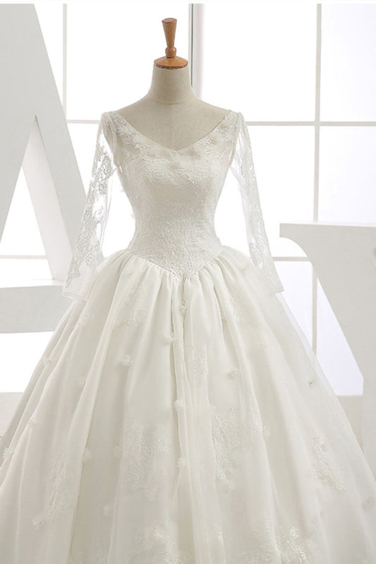 2024 Long Sleeves Wedding Dresses V Neck With Applique Organza Cathedral Train