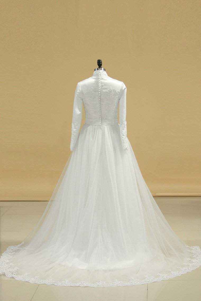 Wedding Dresses Muslim High Neck Sheath Satin & Tulle With Applique