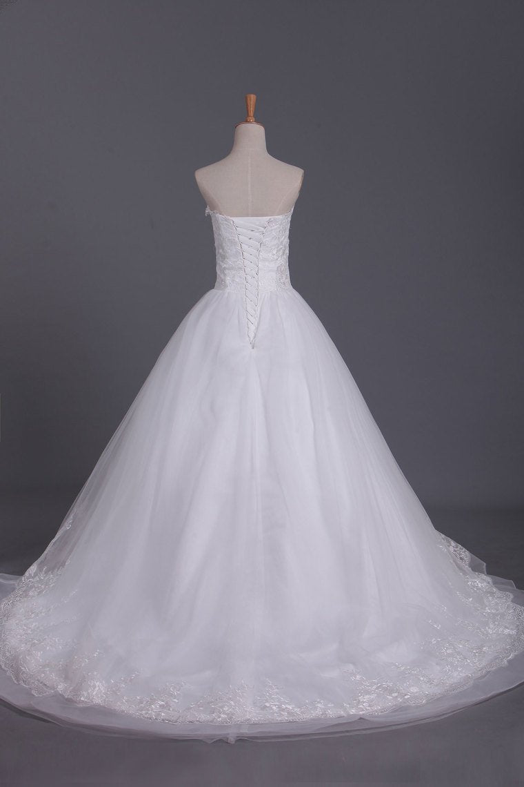 2024 Vintage Wedding Dresses Sweetheart A Line Tulle With Applique And Sash