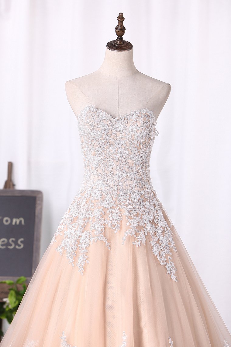 Sweetheart A Line Wedding Dresses With Applique