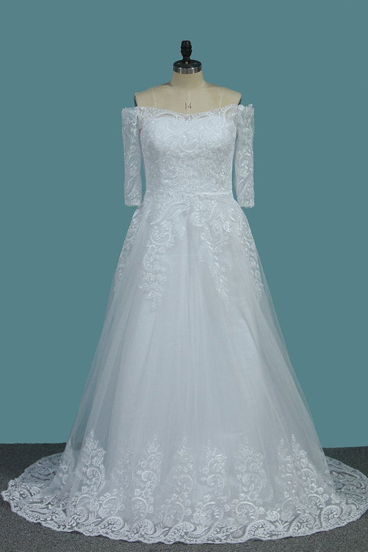 Tulle A Line Boat Neck 3/4 Length Sleeves Wedding Dresses With Applique