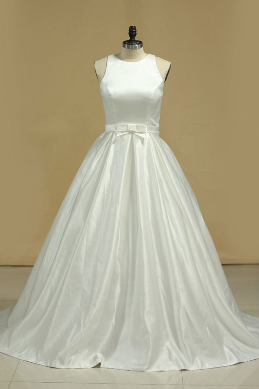 2024 Open Back Scoop A Line Wedding Dresses Satin Sweep Train