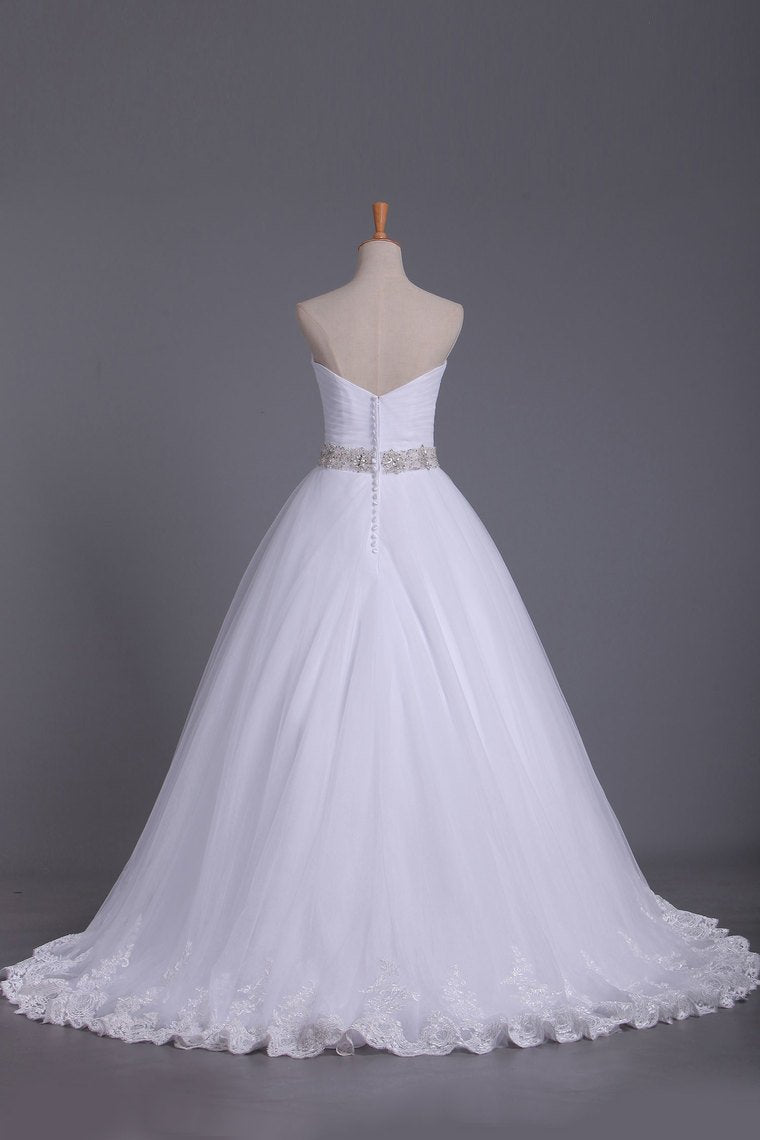 Strapless Tulle Wedding Dresses A-Line With Applique & Beads